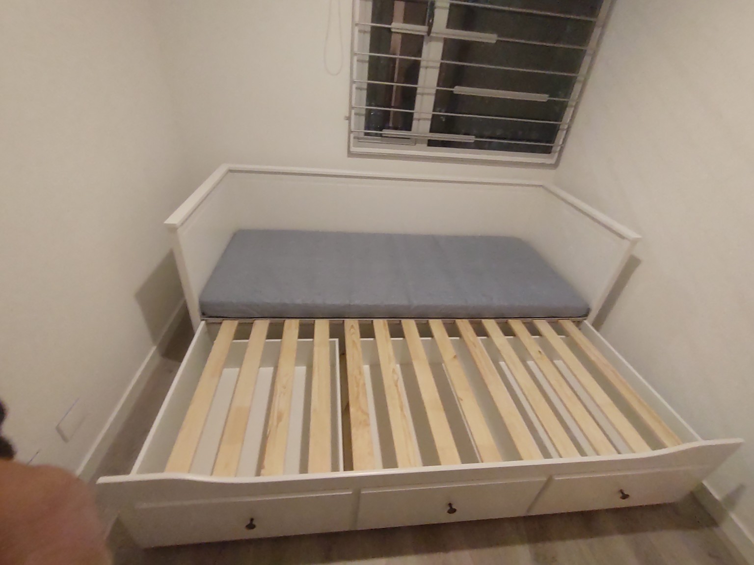 Trabajo realizado: cama instalada